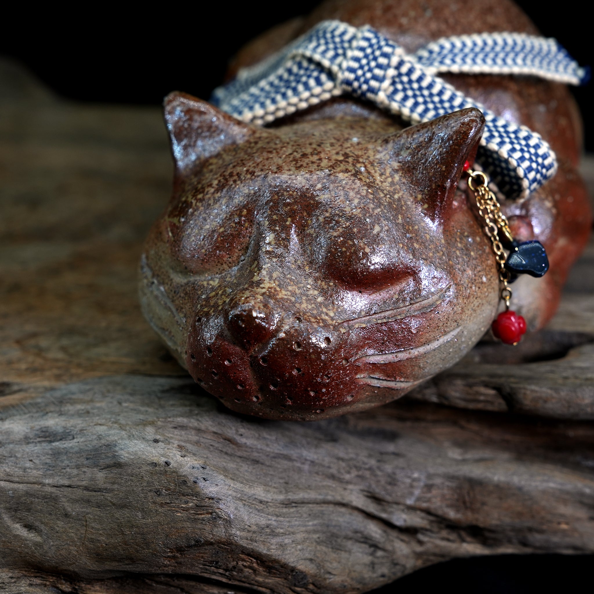 Bizen-yaki Cat Ornament