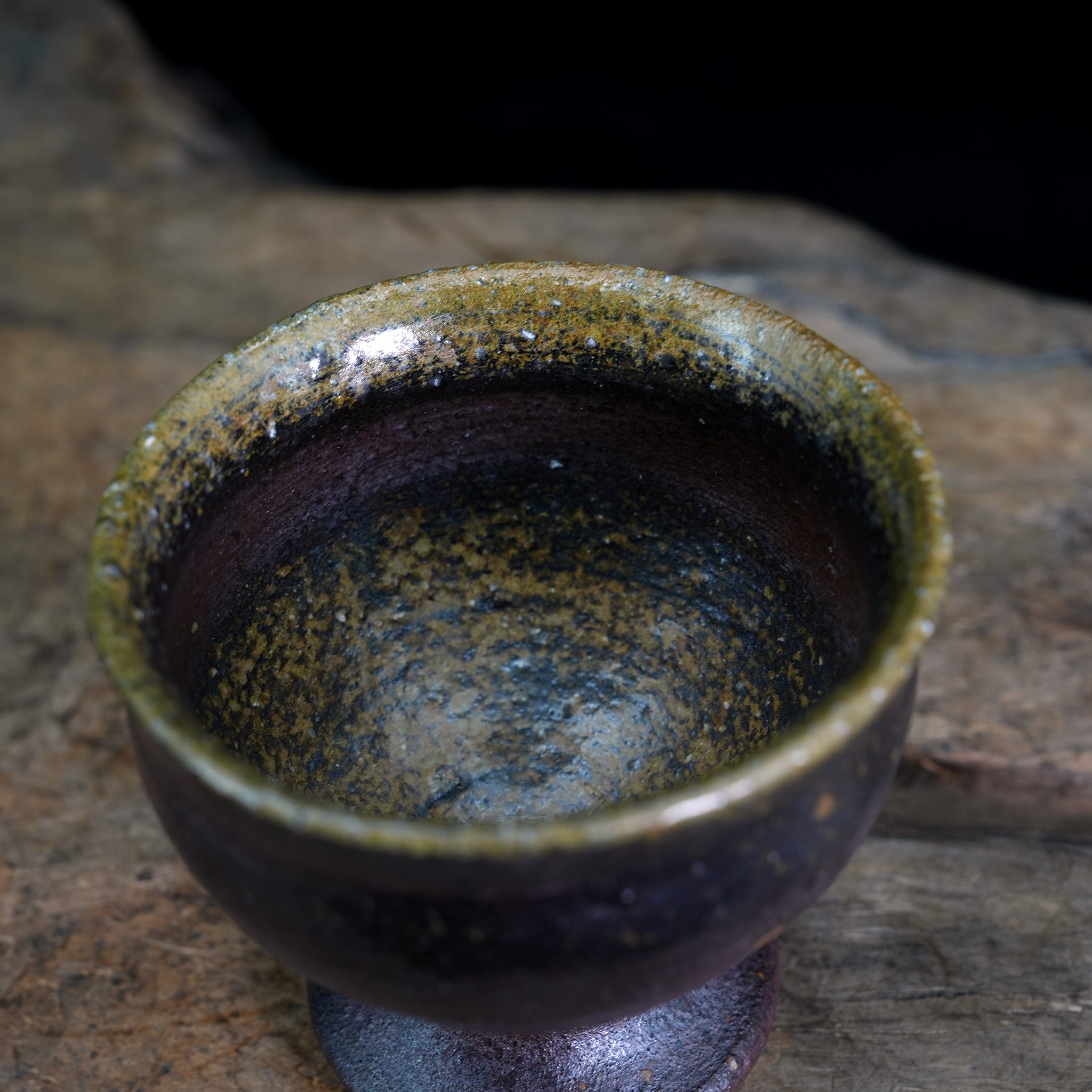 Bizen Ware High-Foot Teacup for Host