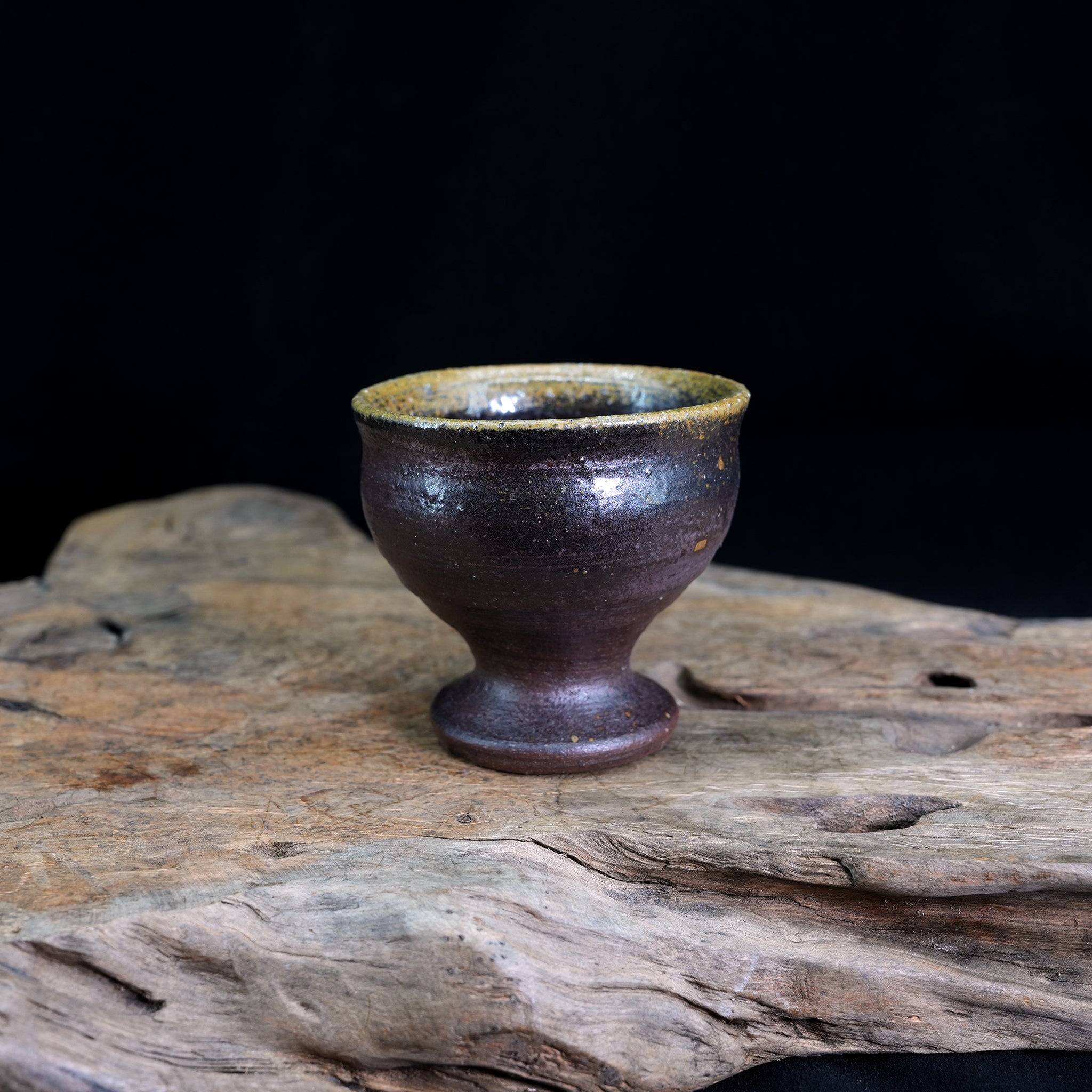 Bizen Ware High-Foot Teacup for Host